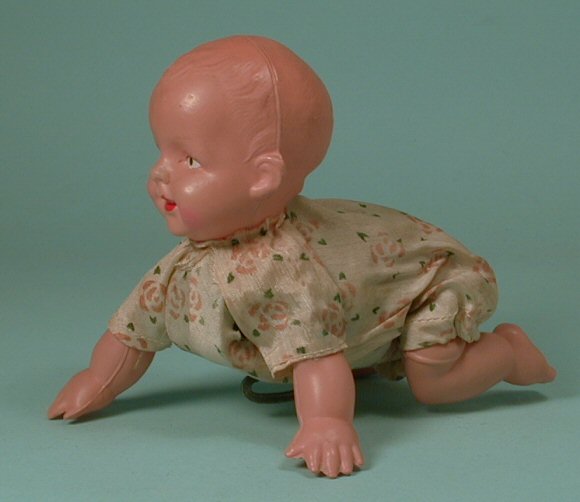 Wind up crawling store baby